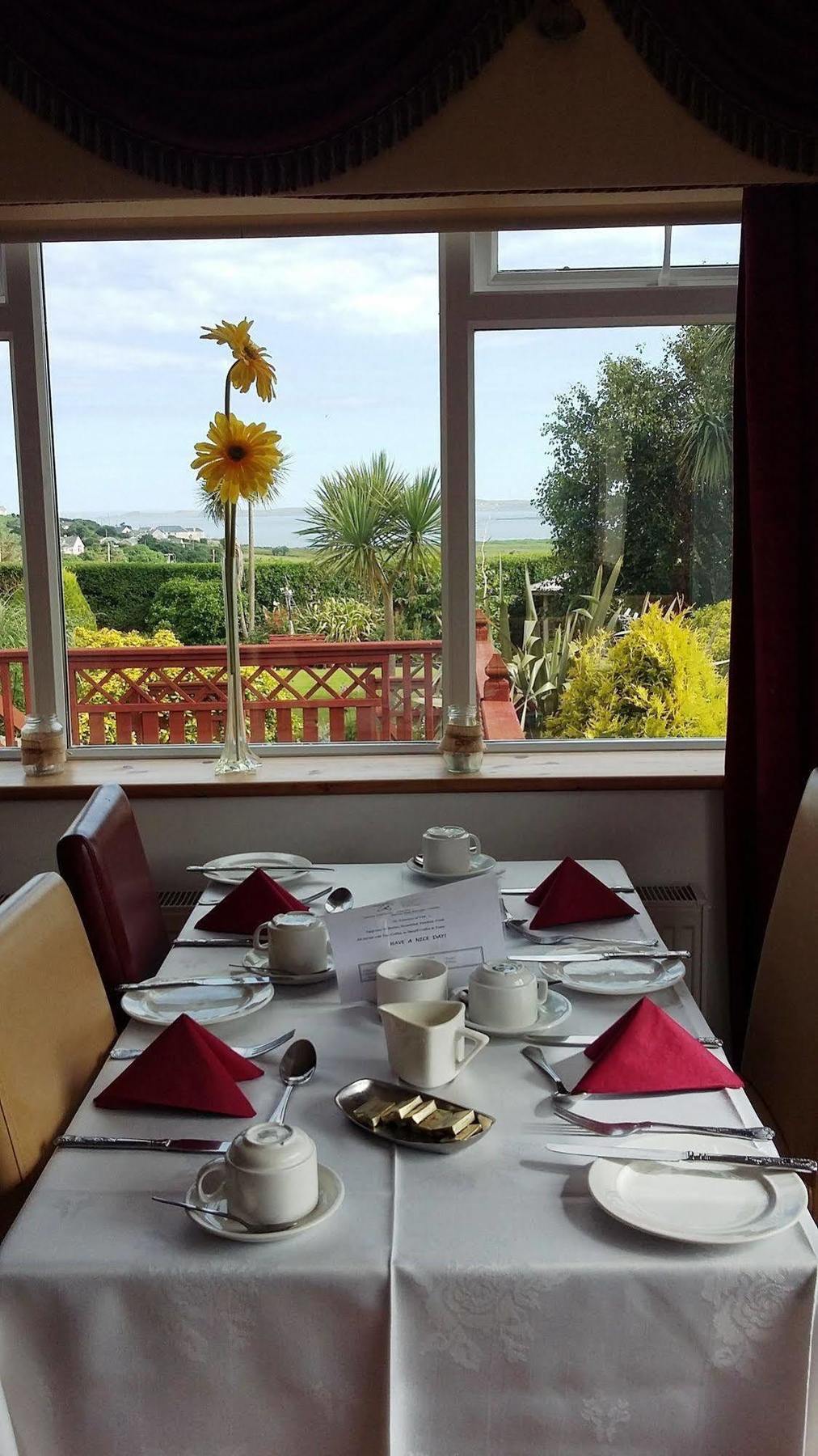 The Strand Hotel Ballyliffin Ngoại thất bức ảnh