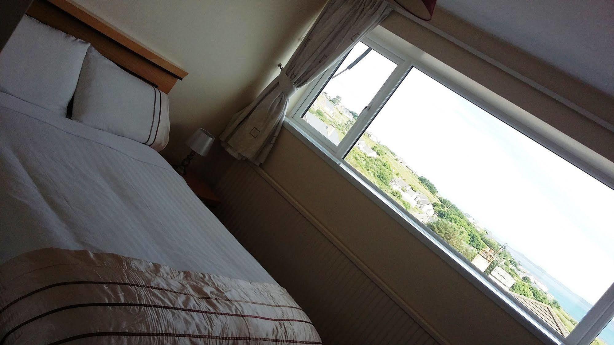 The Strand Hotel Ballyliffin Ngoại thất bức ảnh